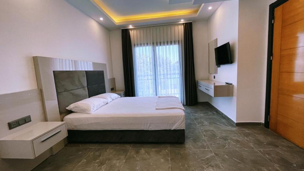 Orion Hotel بيتيس المظهر الخارجي الصورة